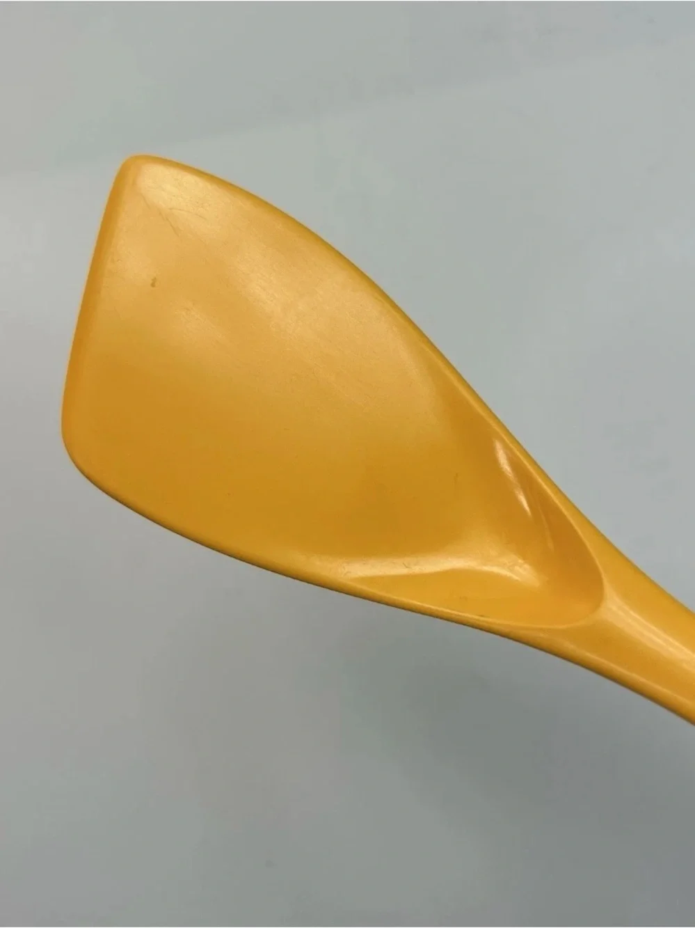 Hutzler vtg spatula